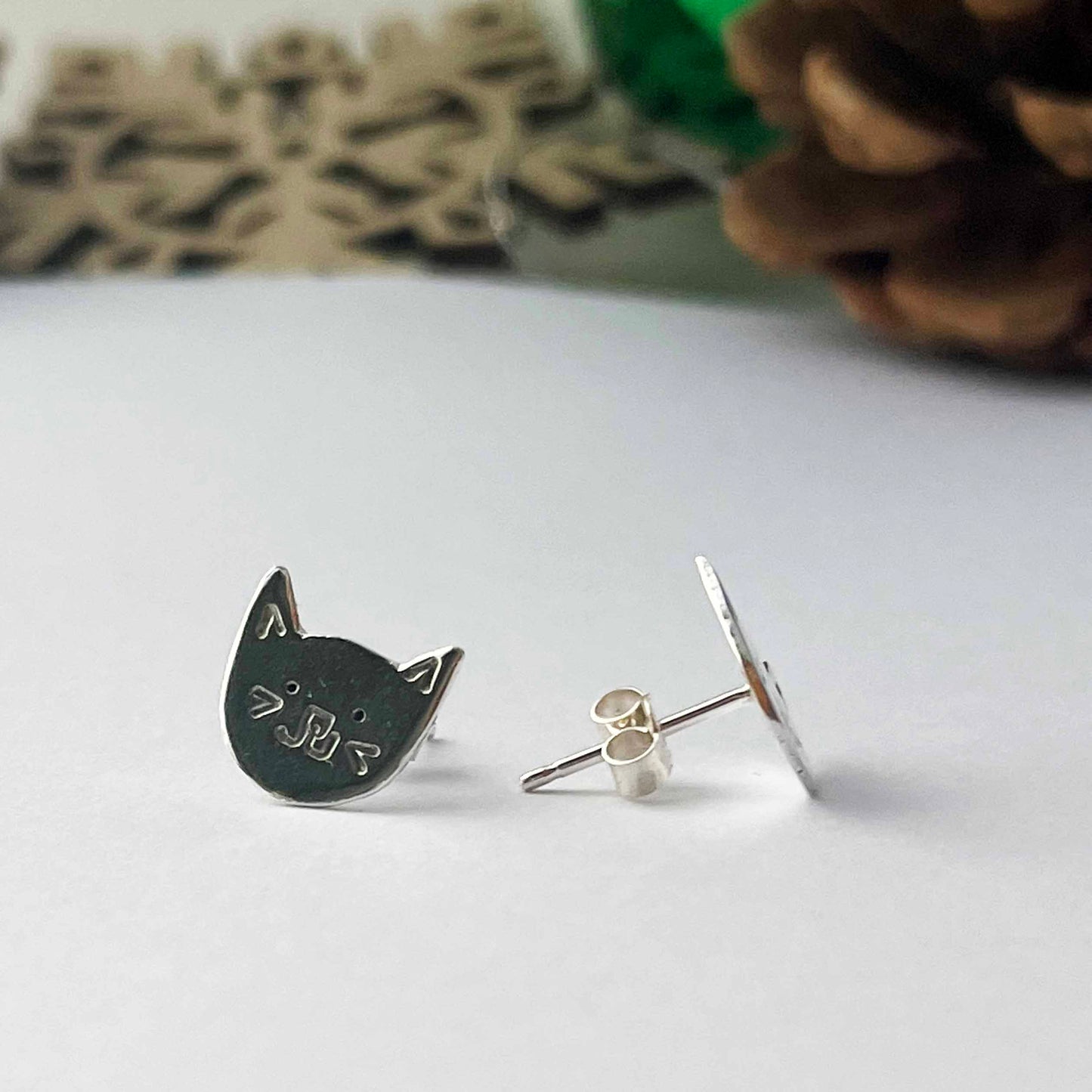 Cat Stud Earrings - Silver